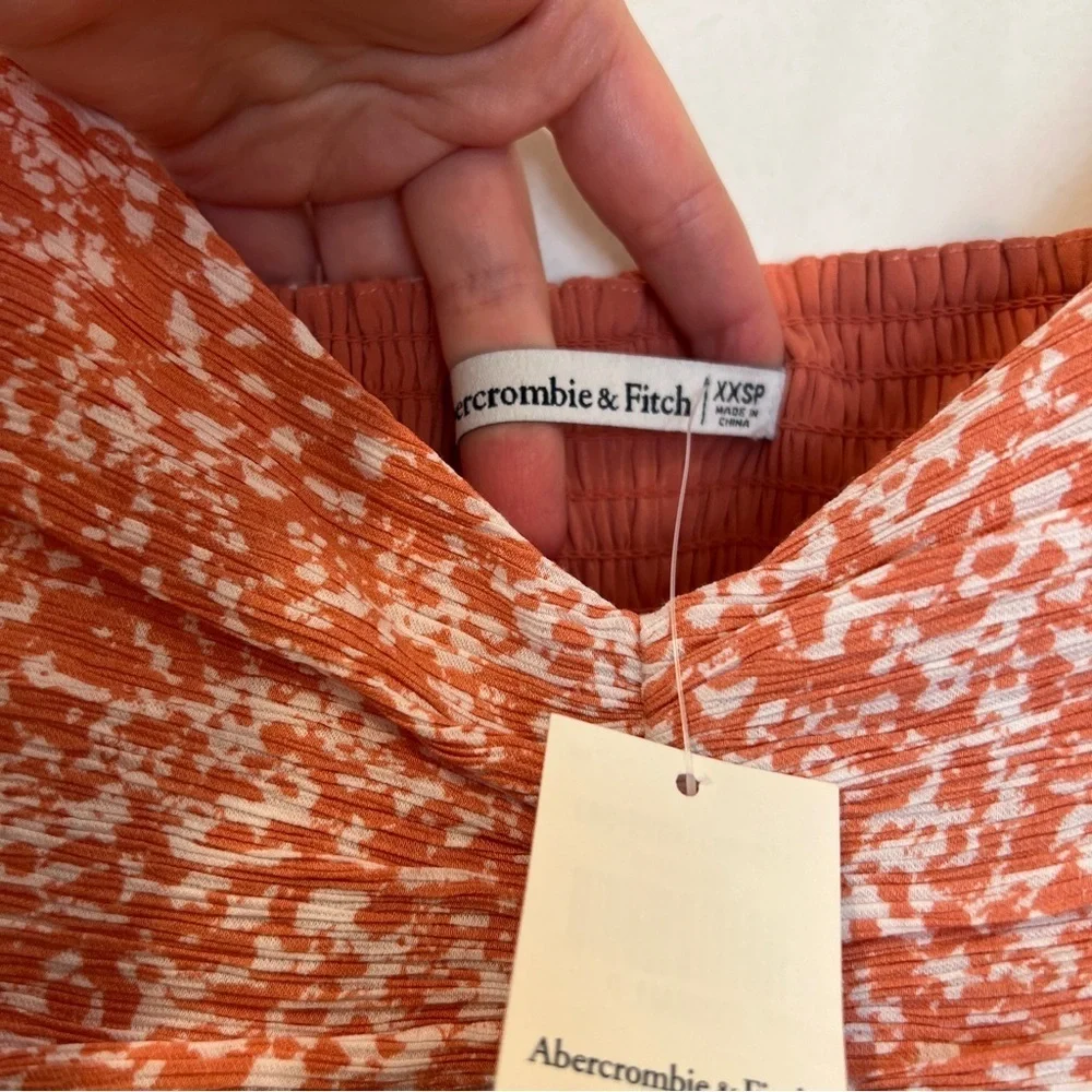 NWT Abercrombie & Fitch Ruched Crinkle Maxi Dress